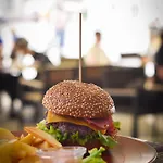 Alojamento de Acomodação e Pequeno-almoço Jr Piran