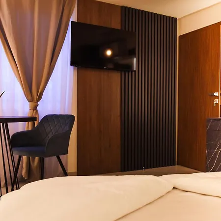 住宿加早餐酒店 Jr 4*