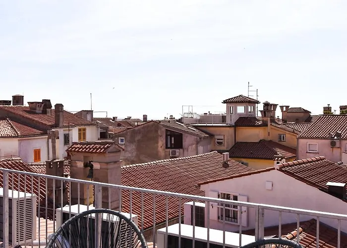 Jr Nočitev z zajtrkom Piran