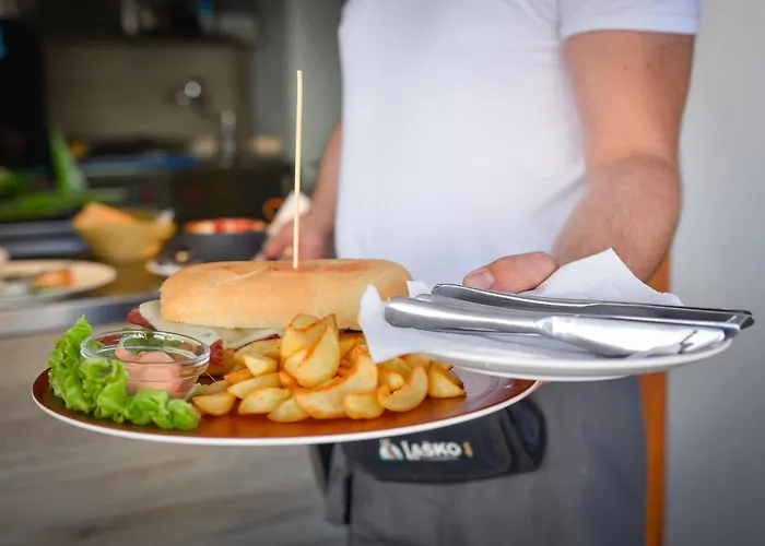 Jr ベッド・アンド・ブレックファスト ピラン